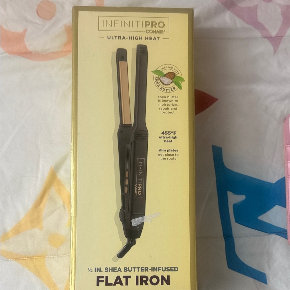 INFINITIPRO by Conair Flat Iron